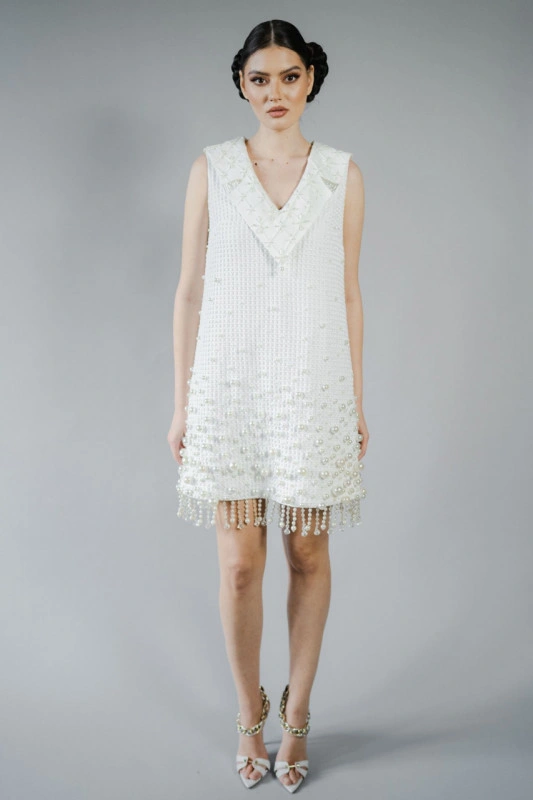 Handmade mini white dress with pearls and fringes - Blanca