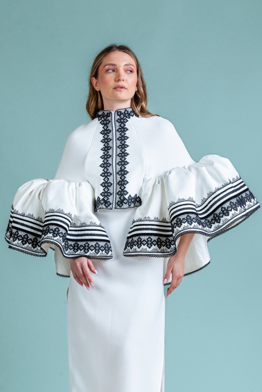 Jacket cape with wide ruffle and geometric pattern beadwork for wedding Anastasia