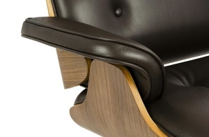 FOTOLIU CU TABURET LOUNGE HM, PIELE NATURALA ITALIANA SI LEMN, CULOARE NEGRU/MARO, STIL EAMES - Img 6