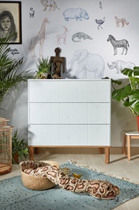 COMODA TOTEME ALB/STEJAR MAT DIN MDF STIL MODERN BA