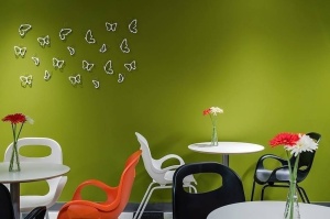 DECORATIUNE DE PERETE MONARCHY, ALBA, STIL MODERN B2