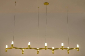 LUSTRA CU LED-URI ATOMIC LONG, AURIE, CONFECTIONATA DIN METAL, STIL MODERN - Img 7