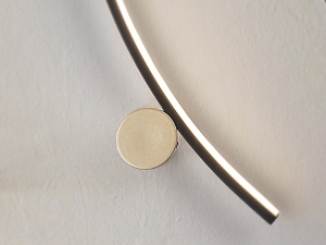 APLICA SMILE, 58 CM, NEGRU MAT/AURIU/OPAL, DIN METAL SI ACRIL, STIL MODERN - Img 3