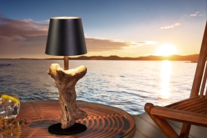 VEIOZA CU TOUCH, HYPNOTIC TO GO, DIN LEMN SI ABAJUR, 30CM, ARTIM GROUP SELECTION - Img 5