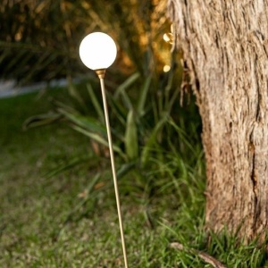 LAMPA DE GRADINA BRUNA 80, CONFECTIONATA DIN POLIETILENA, ALBA, STIL MODERN - Img 2