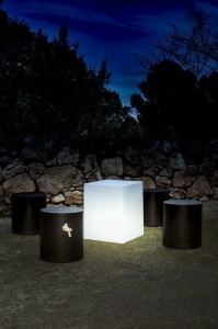 LAMPADAR EXTERIOR ILUMINAT CUBY 20 SOLAR STIL MODERN B2