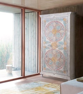 DULAP LIVING DEOSEBIT, GINER 6837, DIN LEMN DE MANGO, ARTIM GROUP SELECTION