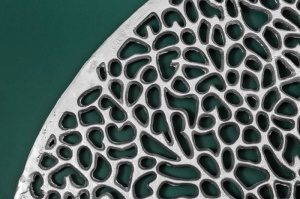 OGLINDA MODERNA 112CM, LEAF, COD 41648, DIN METAL SI STICLA - Img 4
