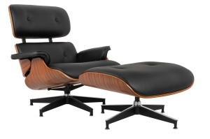 FOTOLIU CU TABURET LOUNGE HM, PIELE NATURALA ITALIANA SI LEMN DE NUC, CULOARE NEGRU/TRANDAFIR, STIL EAMES