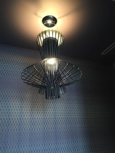 LUSTRA STRAW, GRI, CONFECTIONATA DIN OTEL CARBON, STIL MODERN - Img 3