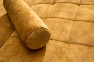 SOFA EXTENSIBILA, COUTURE 195CM, MICROFIBRA GALBEN PAL, COD 42490, MODEL DEOSEBIT - Img 4