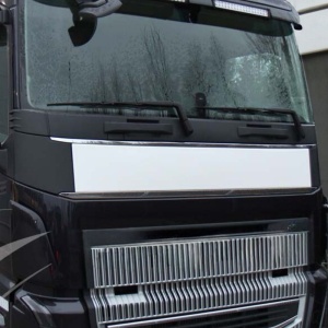 PLACA FRONTAL VOLVO FH5