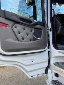 FORRAS PORTAS SCANIA NEXT GEN CAPITONE - Img 2