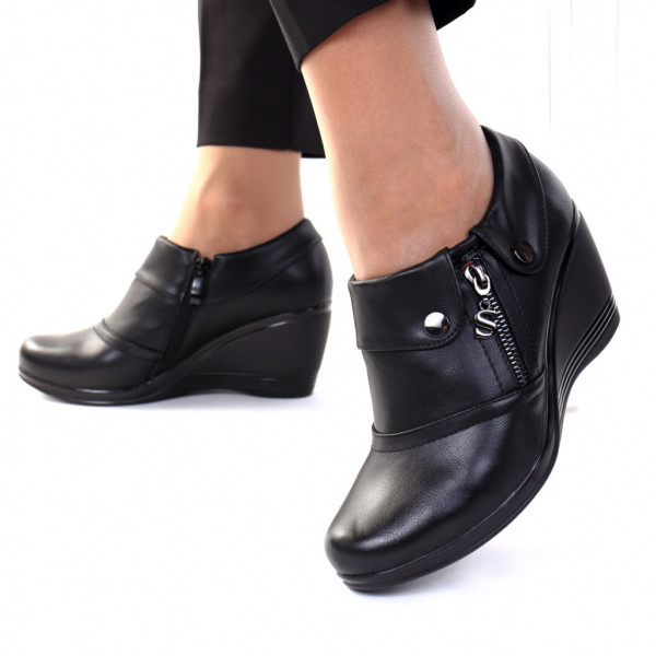 Pantofi piele ecologica Vendra