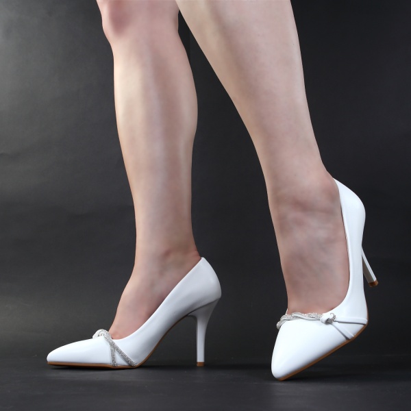 Pantofi albi cu toc Nivia