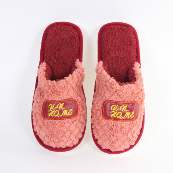 Papuci rosii Emza