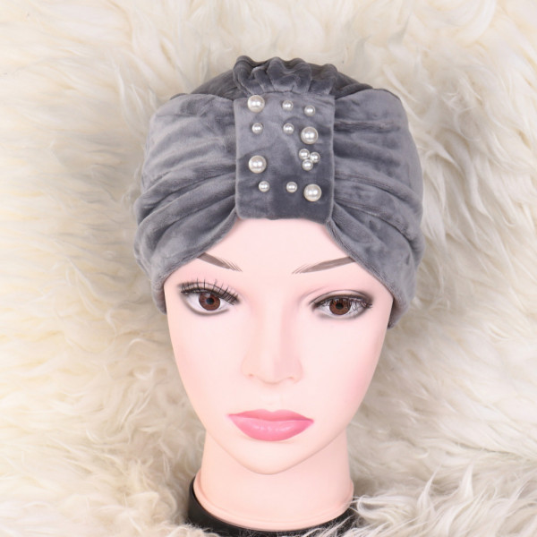Turban catifelat cu perle gri Juliet