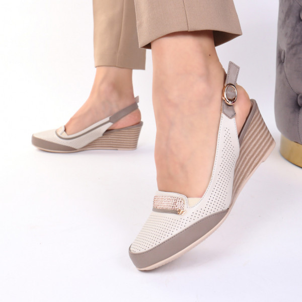 Pantofi piele ecologica bej Asenfa