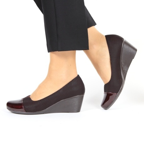 Pantofi bordo eleganti Marbena