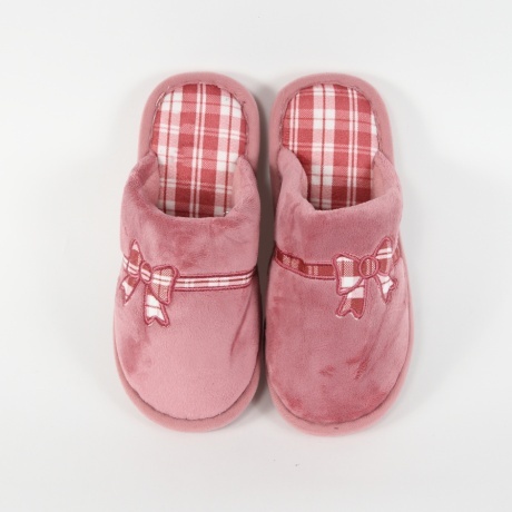 Papuci roz de casa Erysa