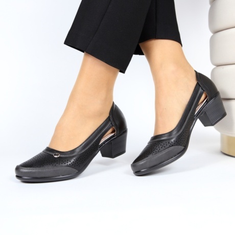 Pantofi negri eleganti Narma