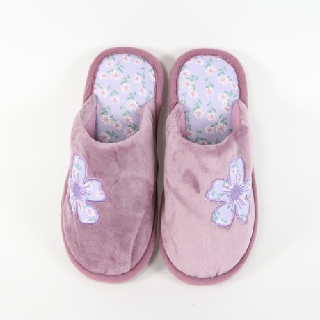 Papuci mov de casa Liryn