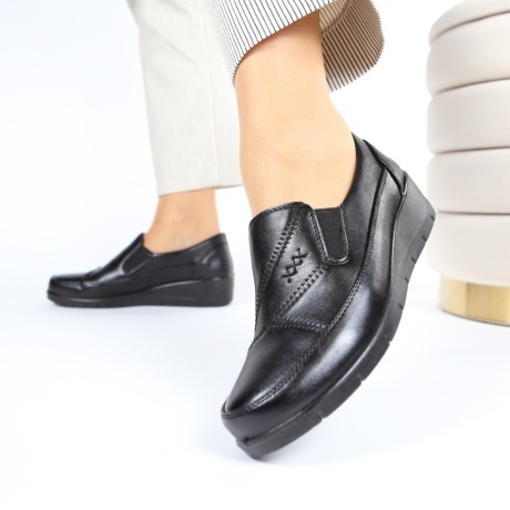 Pantofi negri usori si comozi Farezia