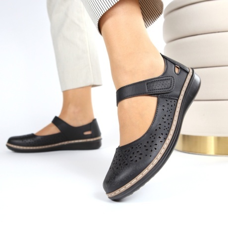 Pantofi negri cu talpa joasa Bardia