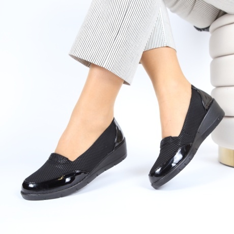 Pantofi negri comozi Derda