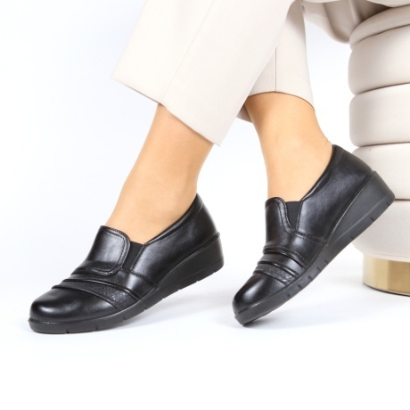 Pantofi negri comozi Mardena