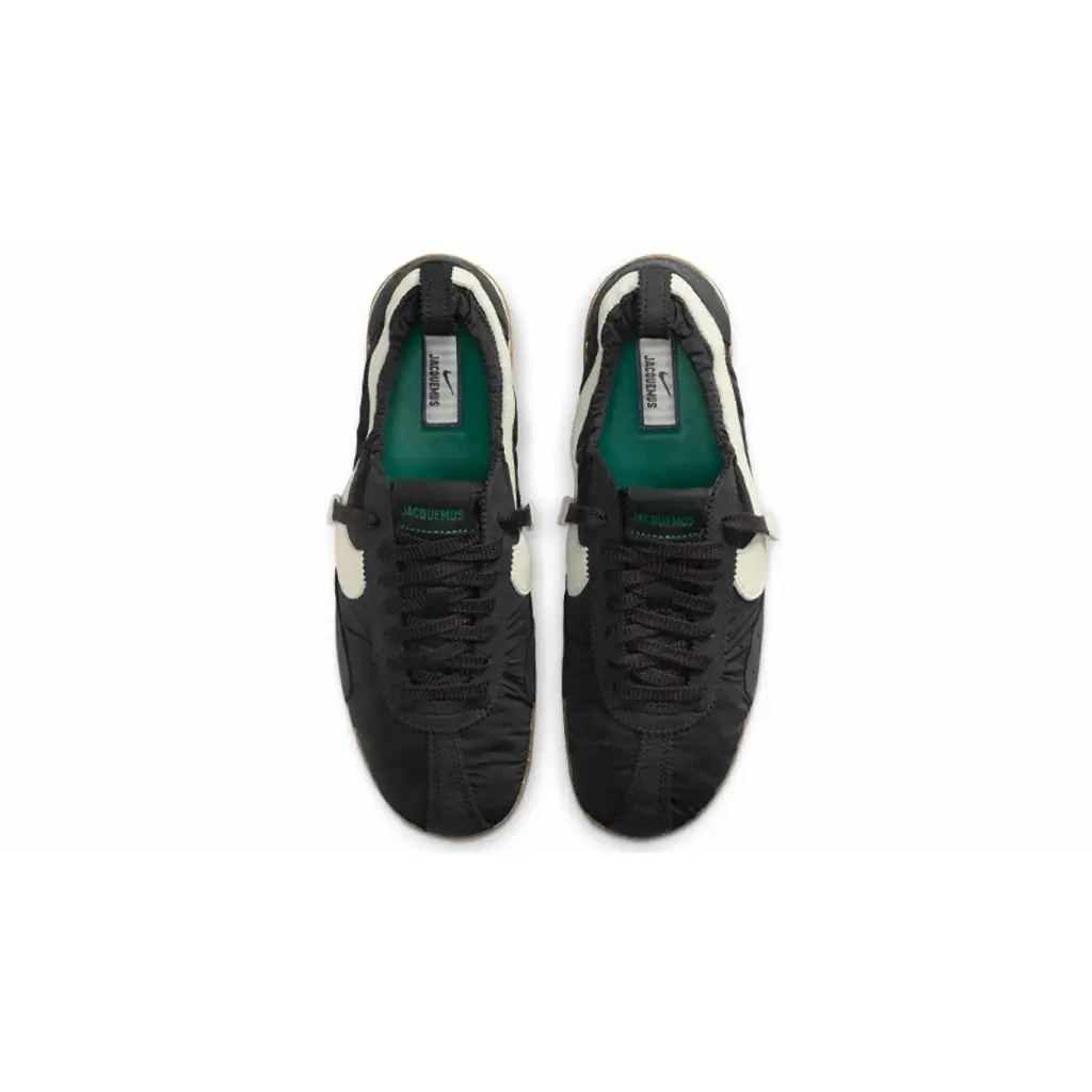 Jacquemus x Nike Moon Black