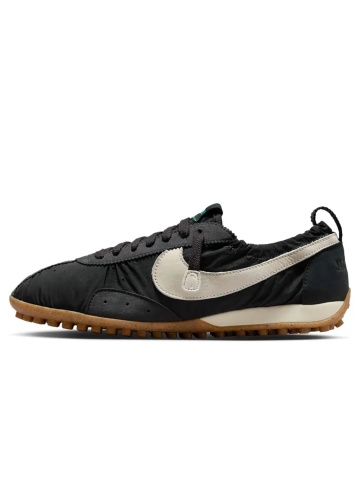 Jacquemus x Nike Moon Black