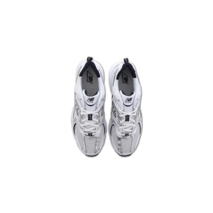 New Balance 530 White Silver Navy - Img 3