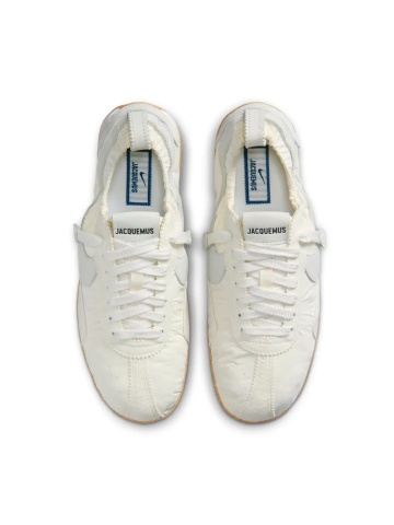 Jacquemus x Nike Moon Shoe SP Soft Pearl - Img 2