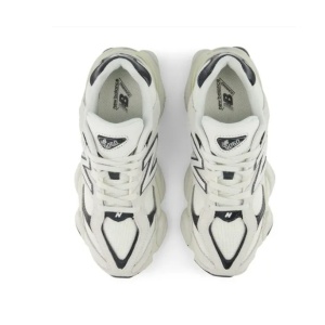 New Balance 9060 Sea Salt Reflection - Img 3