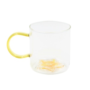 Cană cu model 3D steluță galbenă, pereți dubli, sticlă borosilicată și inserție de sclipici, 300 ml, Aurora Glow