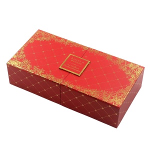 Set Cadou Bailey & Brooke – Lumânări Parfumate și Decorațiune Moș Crăciun