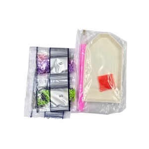 Set creativ Diamond Painting, Gabby’s Dollhouse, card mozaic cu diamante, Moxy, multicolor
