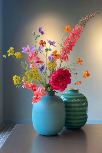 Vaza decorativă din metal, Matt Blue, 32cm, colecția Love Birds, Pip Studio