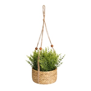 Plantă artificială Rozmarin 11 cm în ghiveci suspendat tip coș împletit, cu agățătoare – decor rustic cu plante aromatice pentru interior