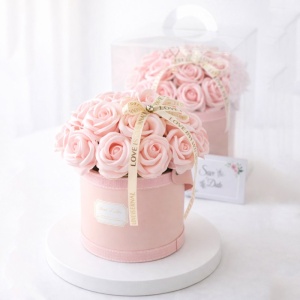 Flower box 21 trandafiri parfumați din săpun, cutie transparentă cu mâner, cadou elegant pentru femei, roz, BUK08R