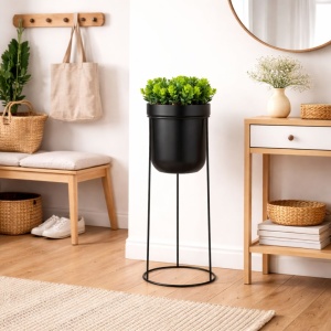 Artificial Buxus plant (38 cm) in a pot with a black metal stand; cylindrical shape, modern design