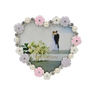 Ramă Foto Inimă AZAY cu Flori și Perle, 10x10 cm, Ramă Foto Romantică Decorativă, Cadou Nuntă / Aniversare, Cutie Cadou Inclusă