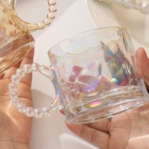 Cană din sticlă, pentru cafea. 7.5 cm, 260 ml, design iridescent, SZK55