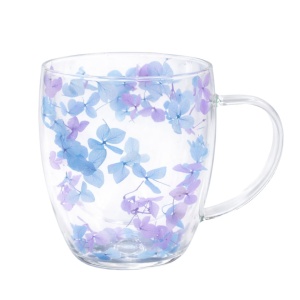 Mug with purple and blue dried flower insert, hydrangea, double-walled, borosilicate glass, 350 ml, Aurora Bloom