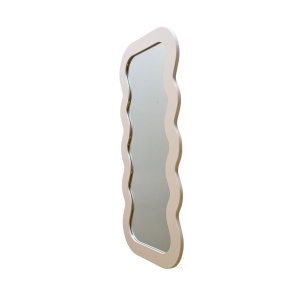 Oglindă decorativă cu ramă ondulată – 37x80 cm, sticlă + cadru MDF, bej