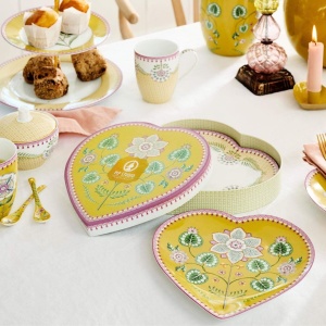 Set 2 farfurii, formă de inimă, Pip Studio, Yellow, 21.5 cm, colecția Lily & Lotus