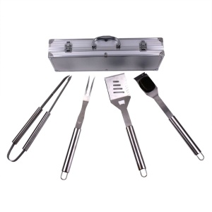 Set ustensile pentru grătar BBQ, 4 piese din inox, cu valiză din aluminiu, 43 cm