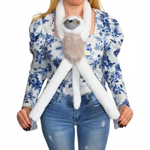 Jucărie sifaka, din pluș, culoarea alb, 57 cm