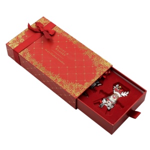 Set cadou Bailey & Brooke, 3 decorațiuni metalice „Moș Crăciun și prietenii săi”